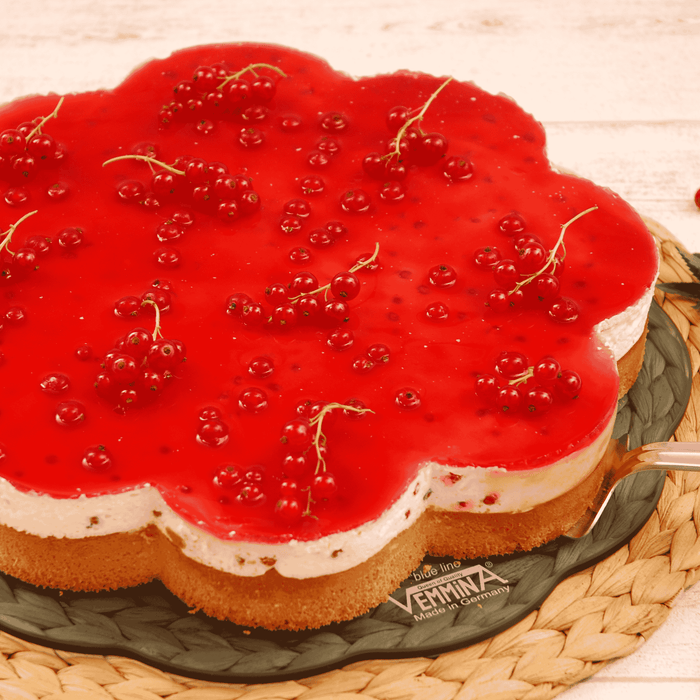 Snow Creme Johannisbeertorte