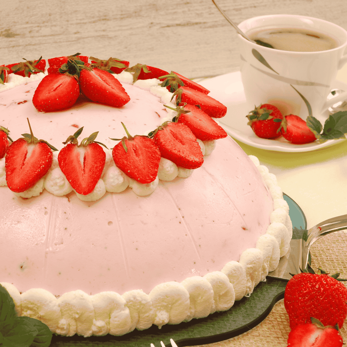 Erdbeer-Waldmeistertorte