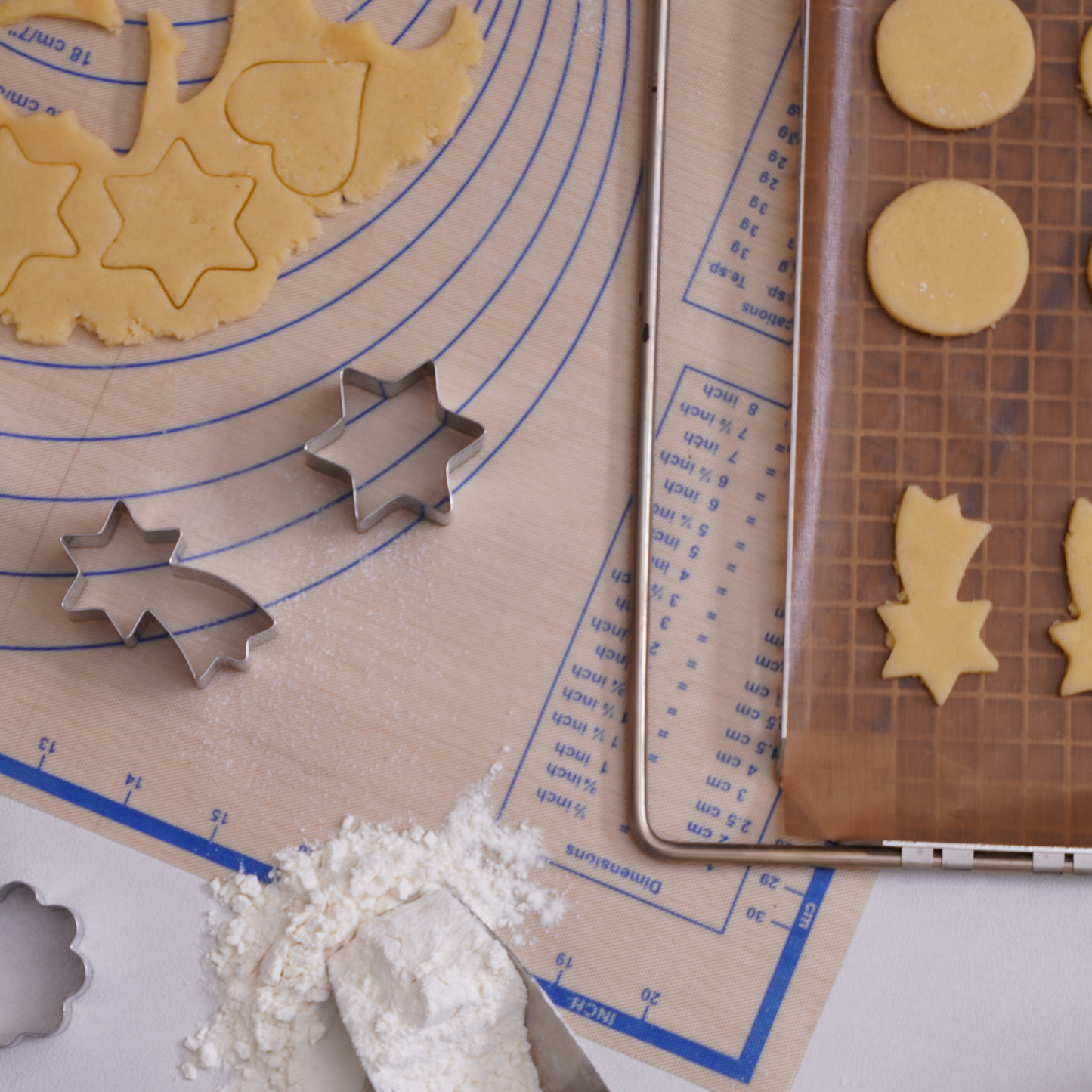 Kit cortadores de galletas del verano y la navidad (8 piezas)
